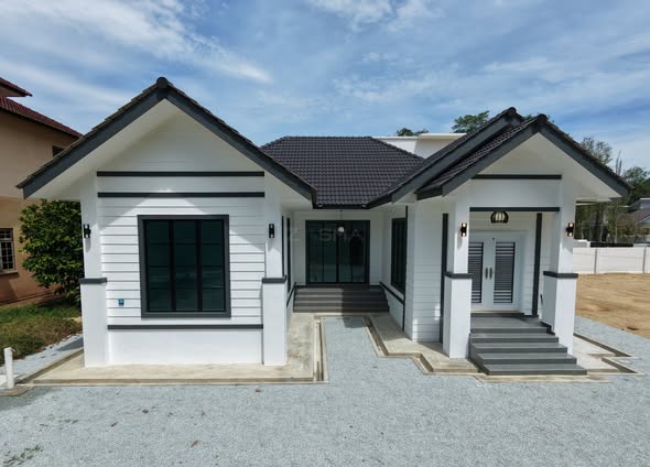! Nak tak saya bawa tuan puan house tour rumah ni Komen kat bawah sekarang!Berminat nak bina r...